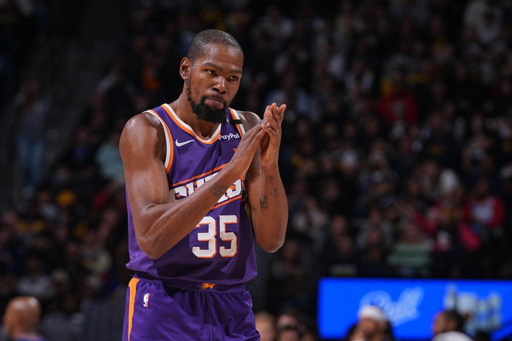 年轻前锋吉 年轻前锋吉