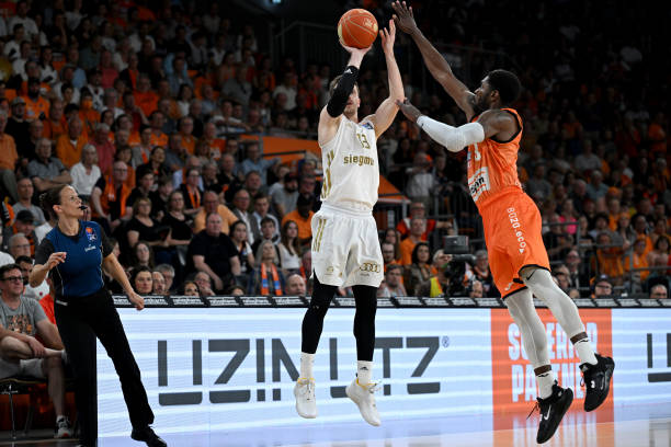 一直缺乏高 一直缺乏高